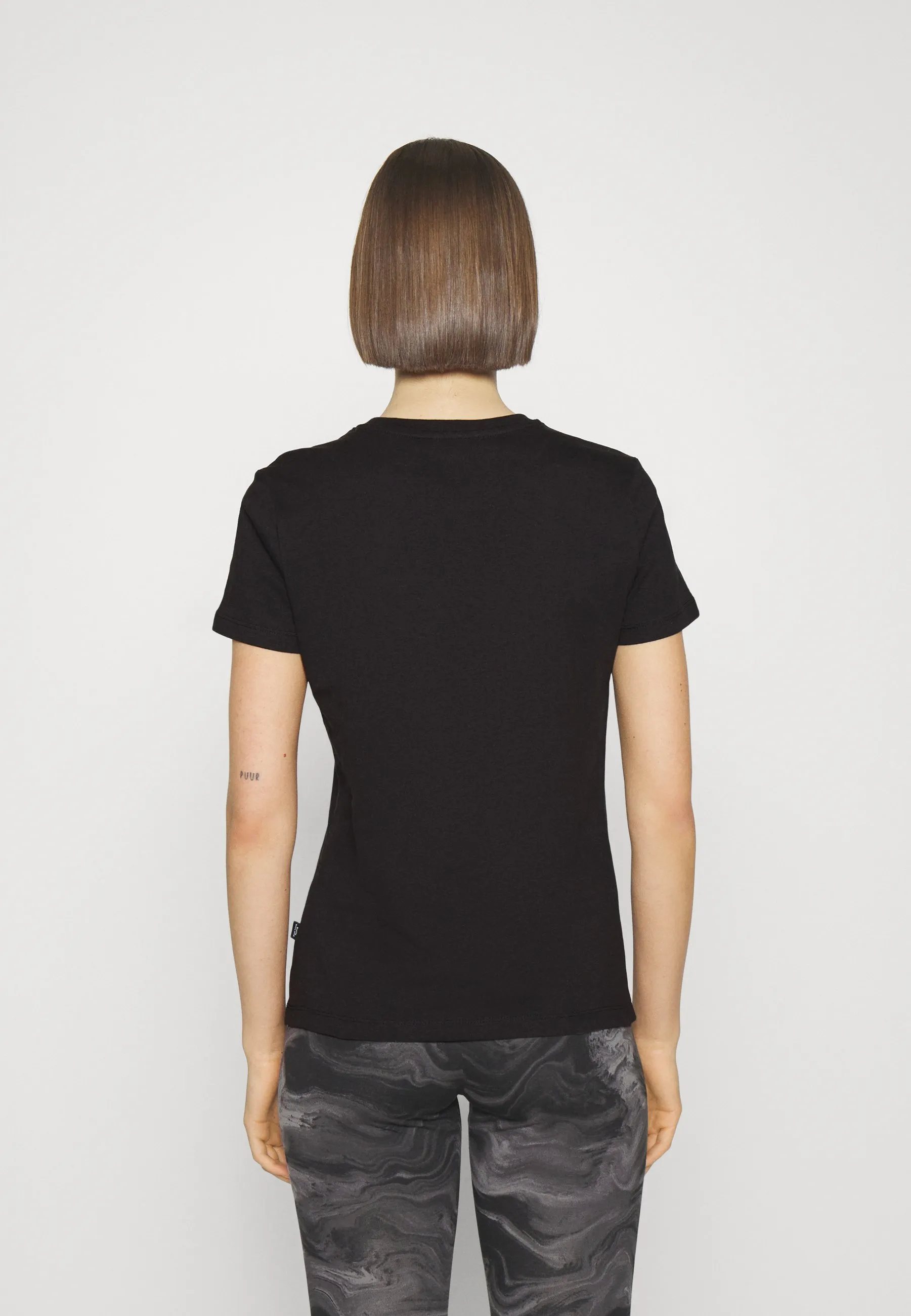 BETTER ESSENTIALS TEE - T-shirt basic