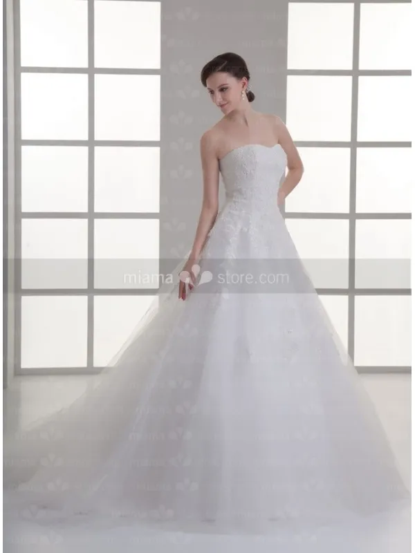 CAMILLE - A-line Sweetheart waist Chapel train Tulle Wedding dress