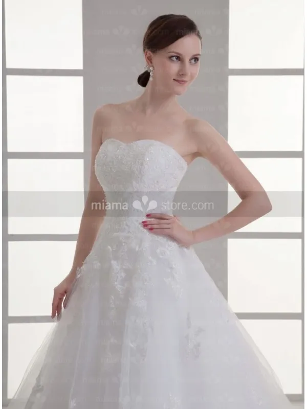 CAMILLE - A-line Sweetheart waist Chapel train Tulle Wedding dress