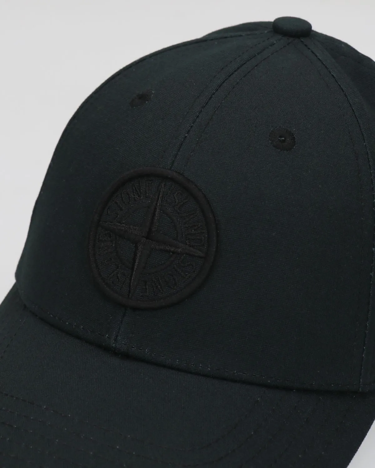 Cappello nero con logo