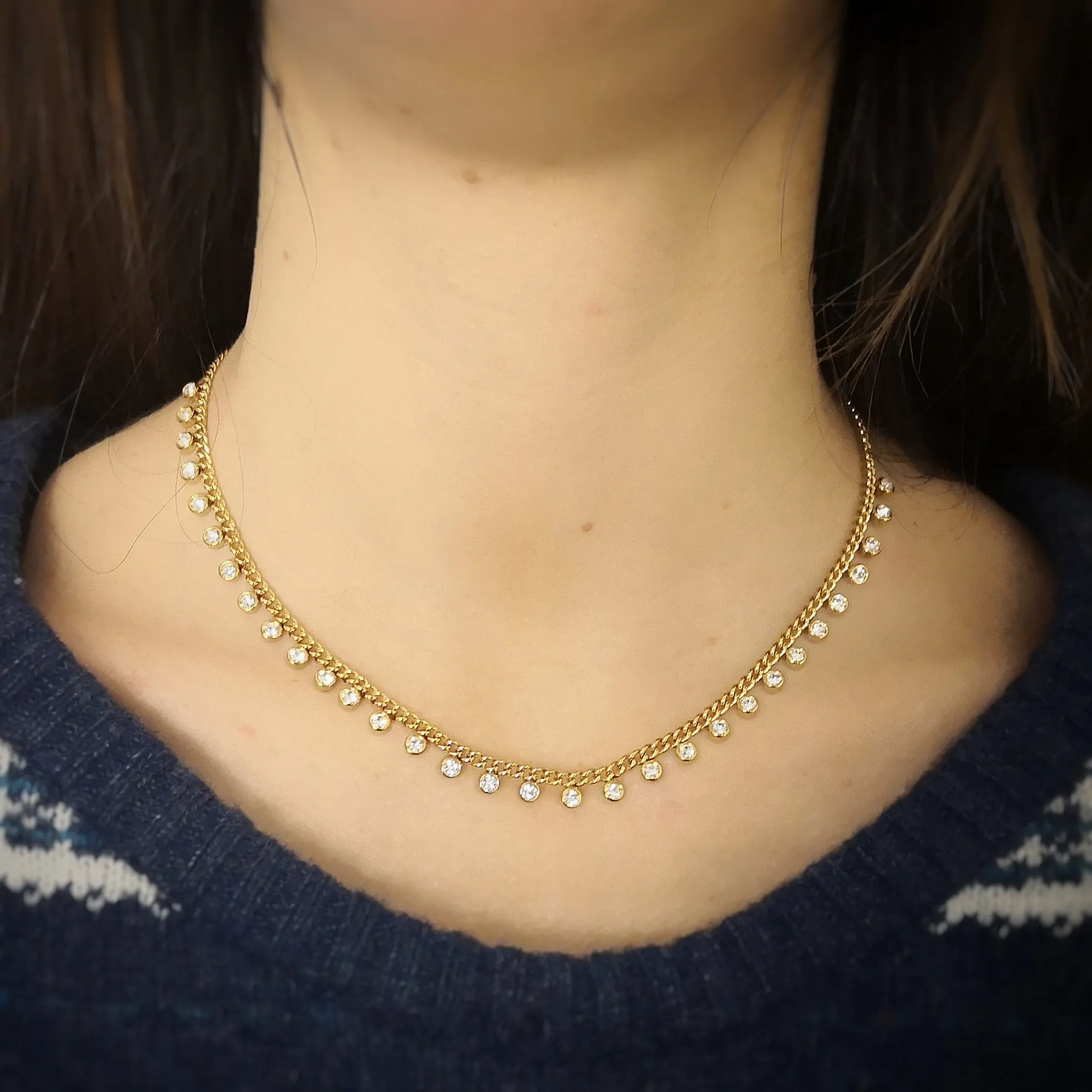 Collana con maglia groumette in acciaio e castoni Gold