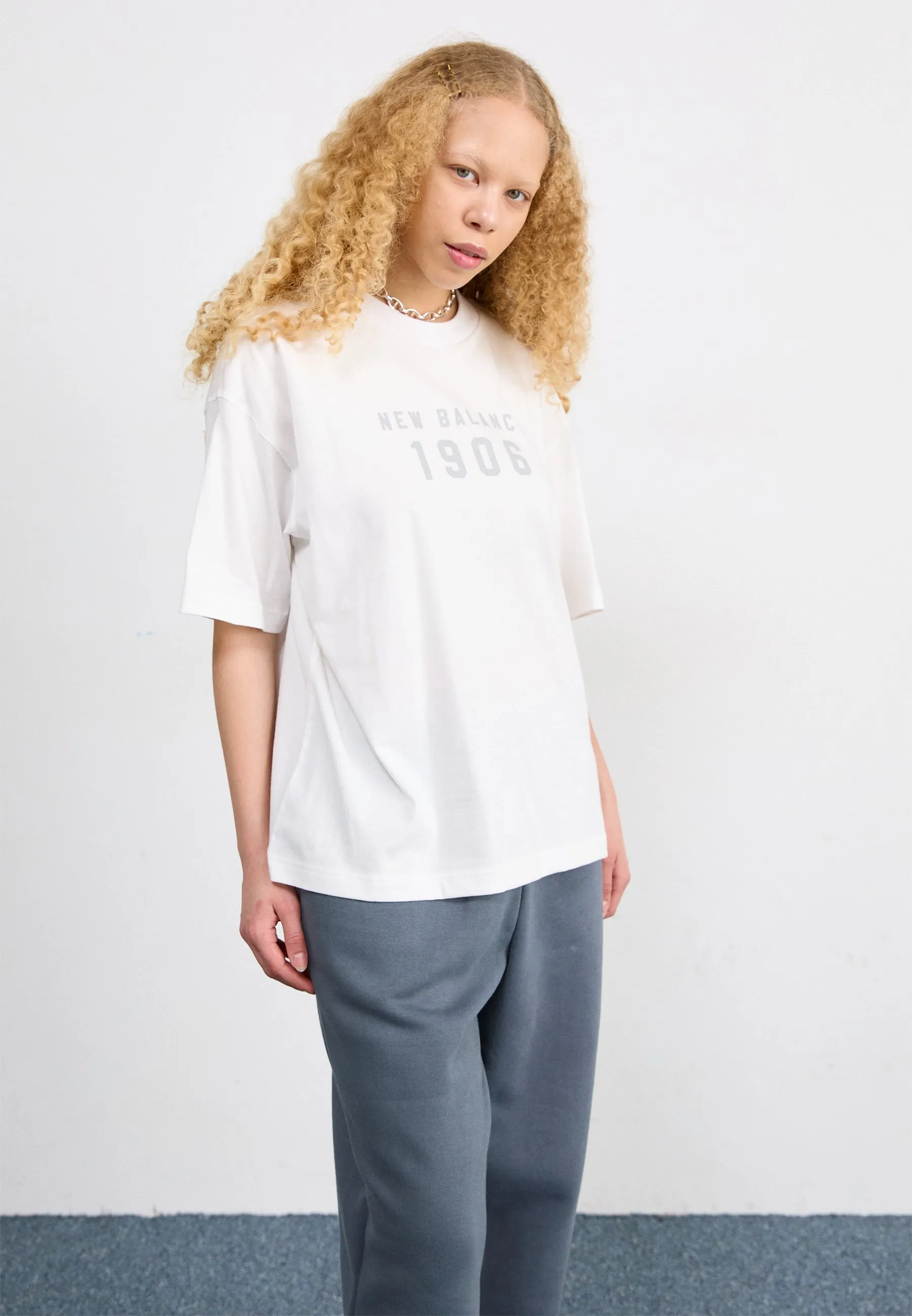 ICONIC COLLEGIATE OVERSIZED - T-shirt con stampa