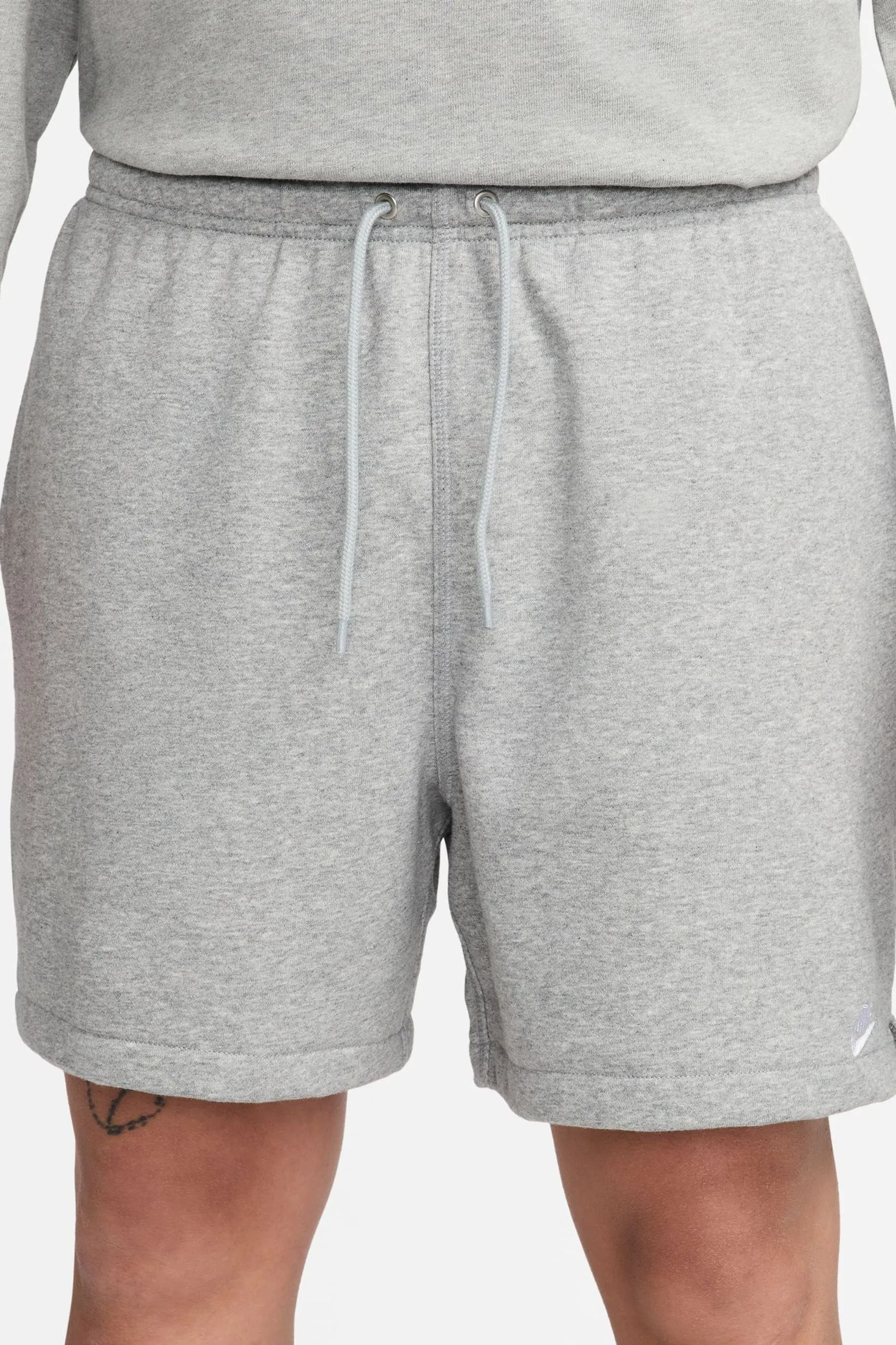 Nike Club - Flow - Shorts in spugna francese