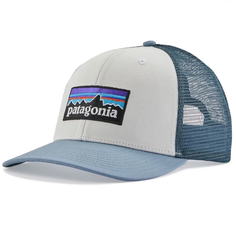 Patagonia P-6 Logo Trucker Hat cappello