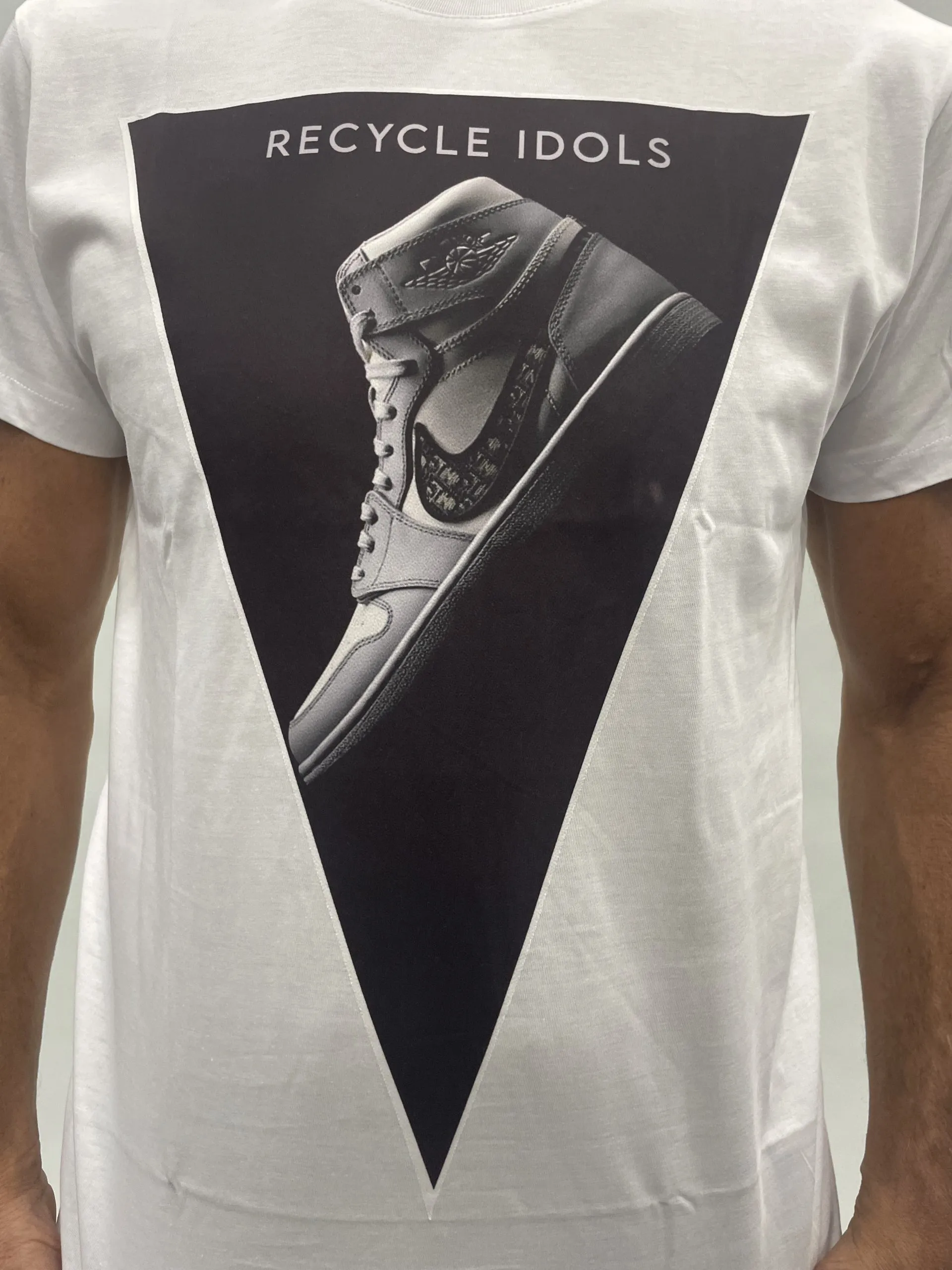 RECLYCLE IDOLS T-shirt stampa Jordan grigia