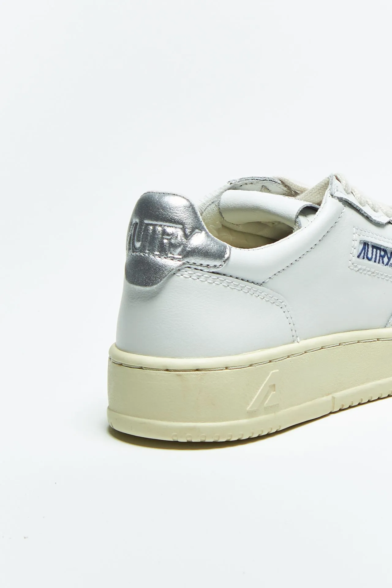 Sneakers MEDALIST LOW AULW-LL15 